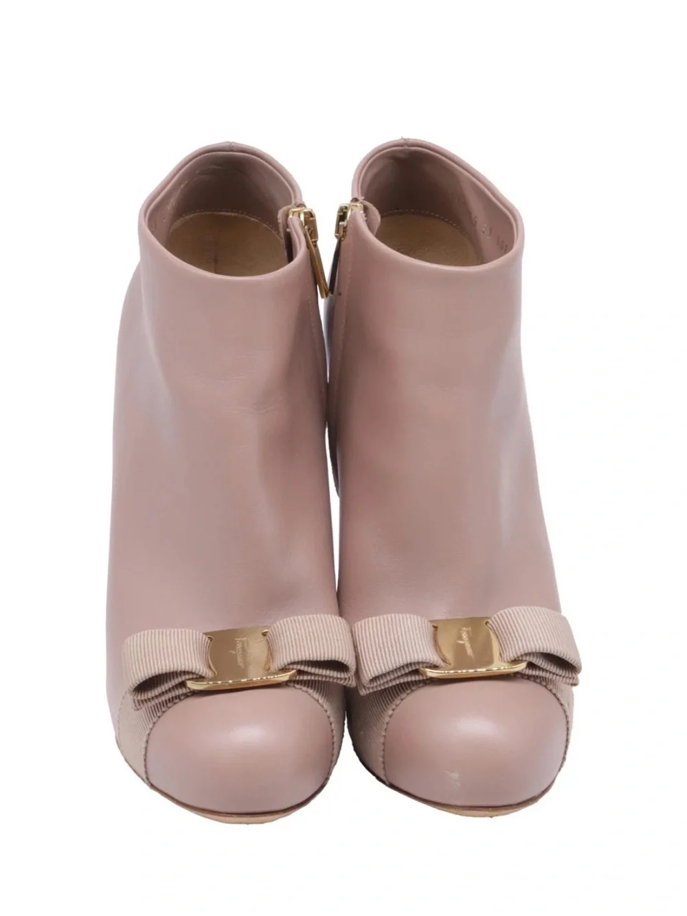 Gorgeous Salvatore Ferragamo Blush Pink Leather Ankle Booties with Bow- EUC